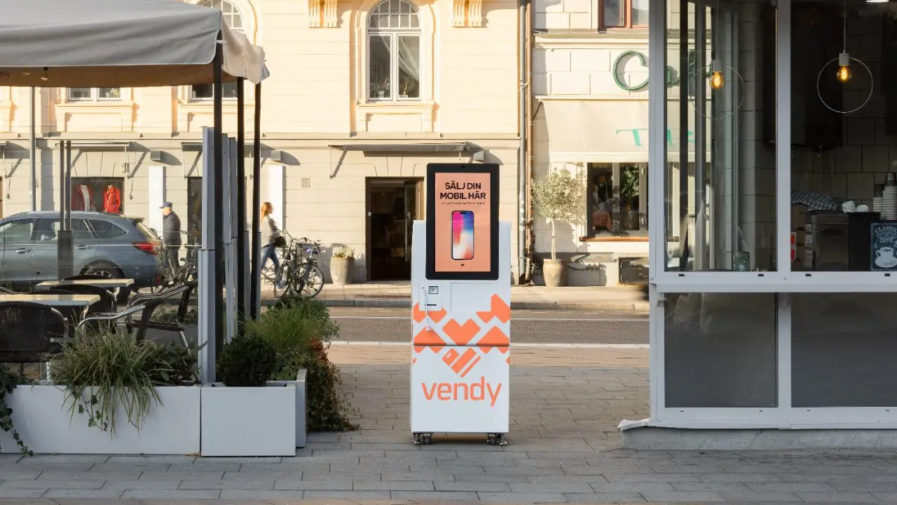 Vendy launches automated buyback stations for old phones at ICA